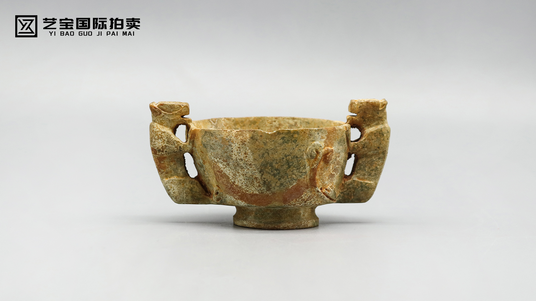 双龙玉石杯