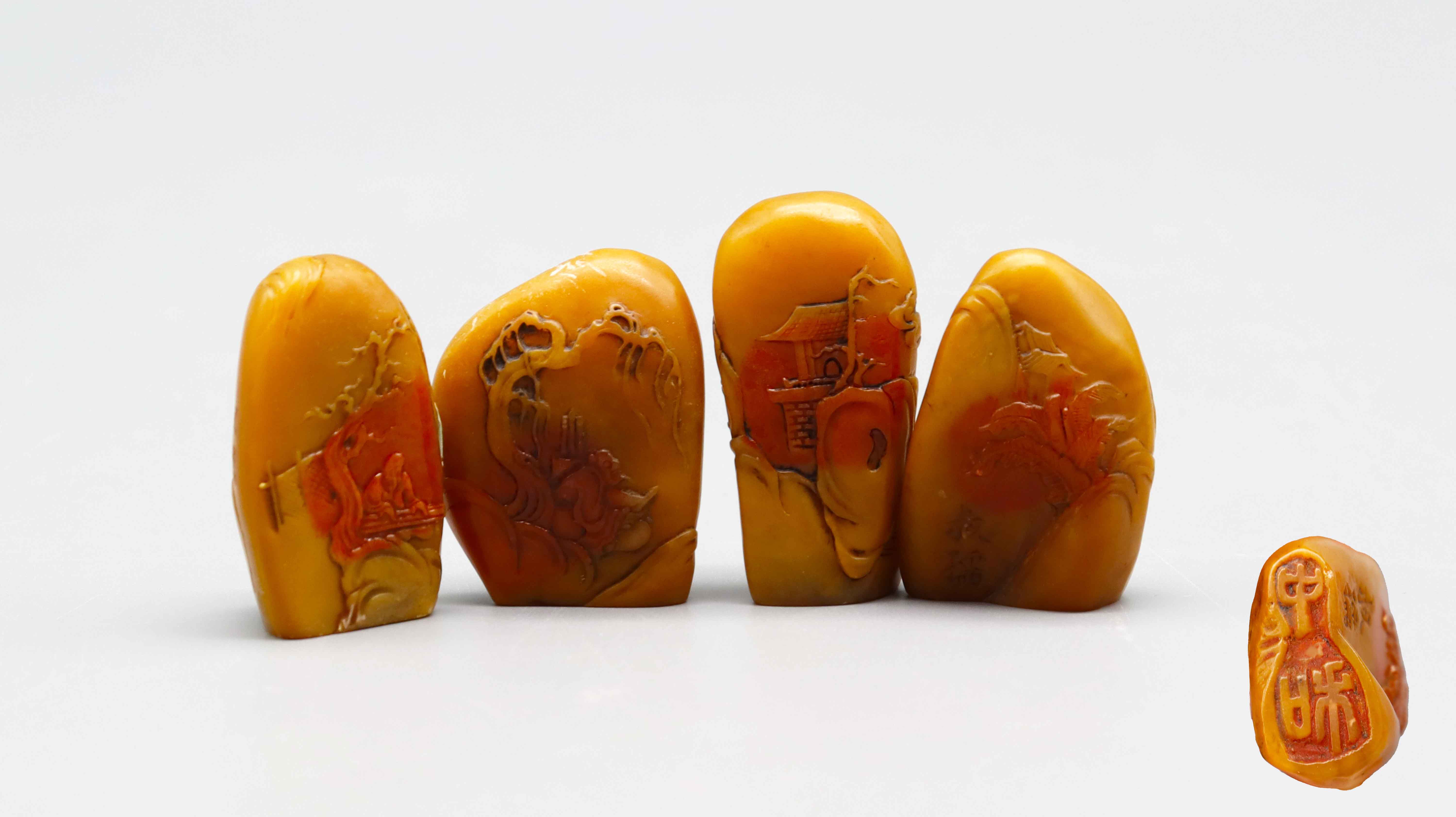 近代 叔孺款田黄印章一组 精品.jpg